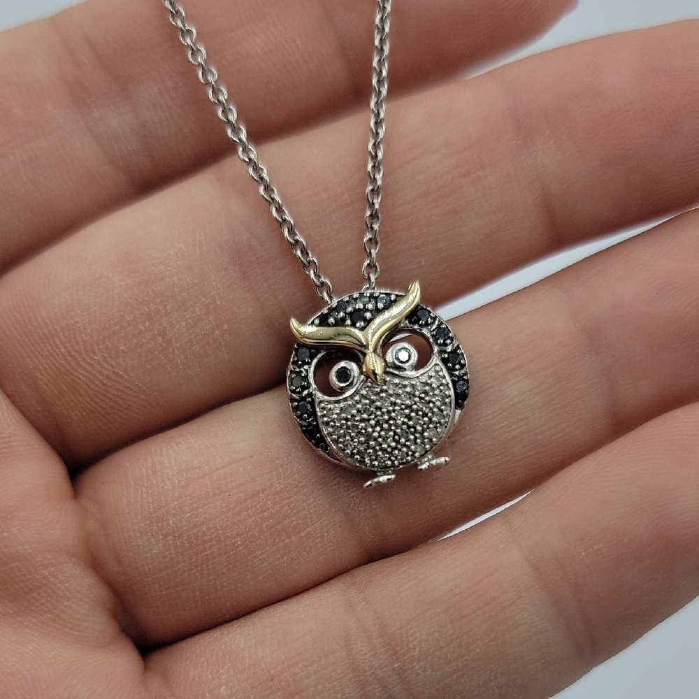 Elegant Silver and Gold Owl Pendant Necklace